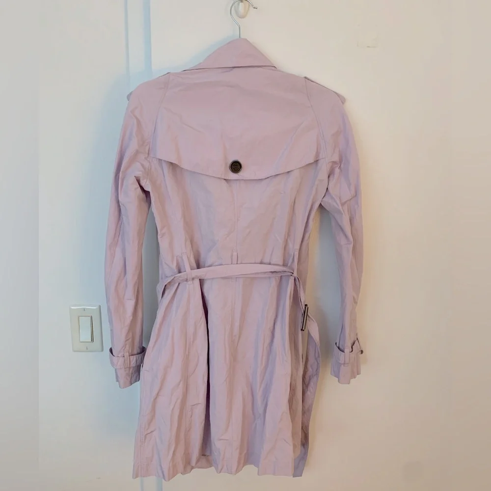 Burberry lavender lilac trench coat - Picture 3 of 7